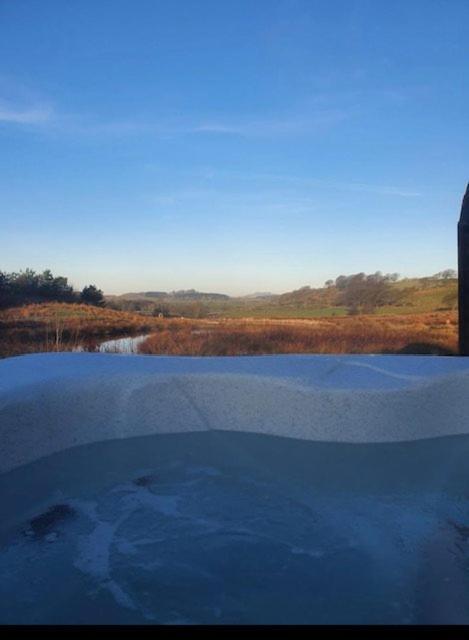 Vila Pond View Pod 1 With Outdoor Hot Tub - Fife - Loch Leven - Lomond Hills Kelty Exteriér fotografie